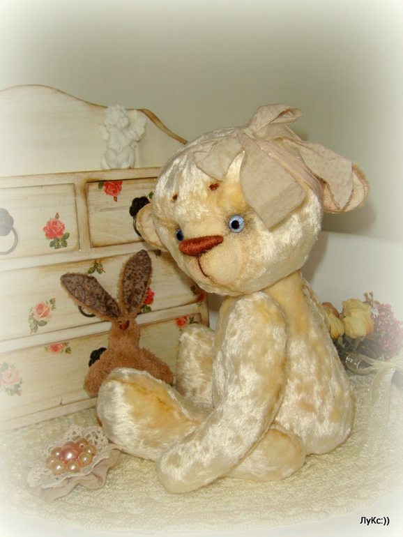 Девочка Пина))