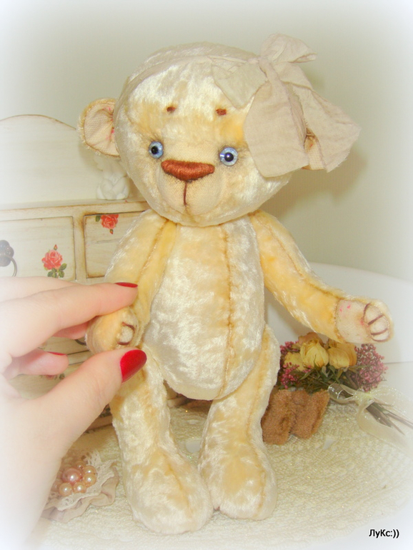 Девочка Пина))