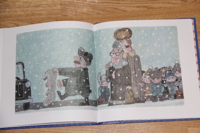 Две книги с иллюстрациями Дмитрия Трубина