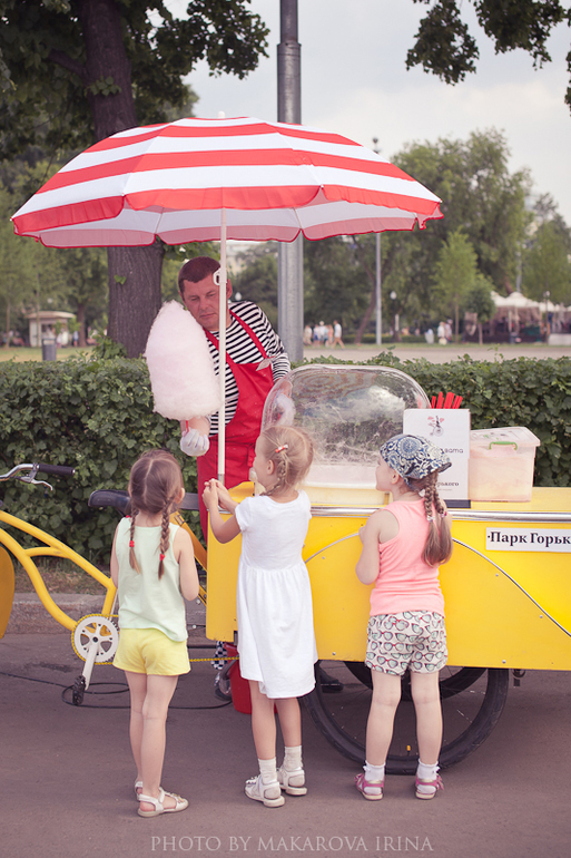 Три Алисы в парке Горького