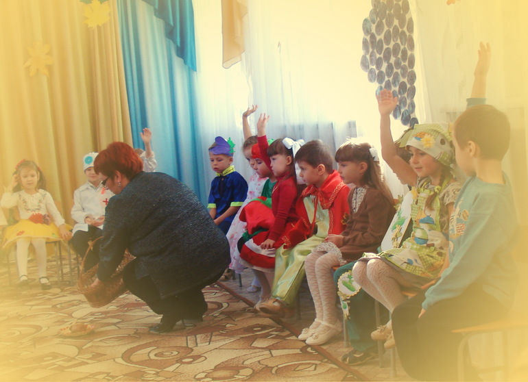 Утренник у Алисы 23.10.2013