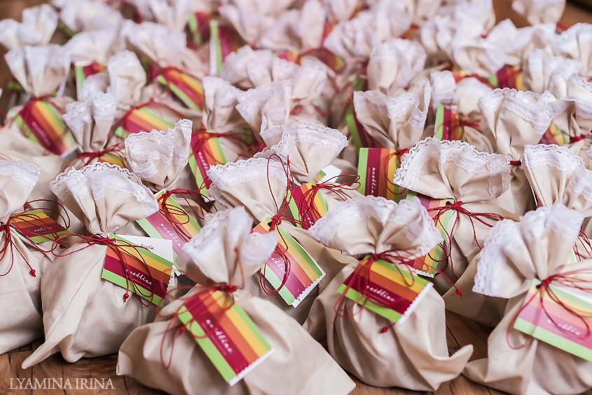 Корпоративные подарочки к 8 марта