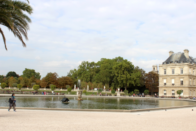 Ох уж эти французские сады и карусели. Париж - семь.