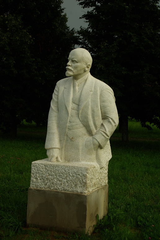 Гуляя по Подмосковью... Ленинские горки 2013