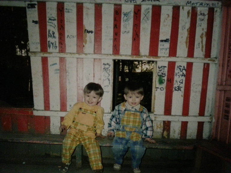 мои мальчишки 10 лет назад