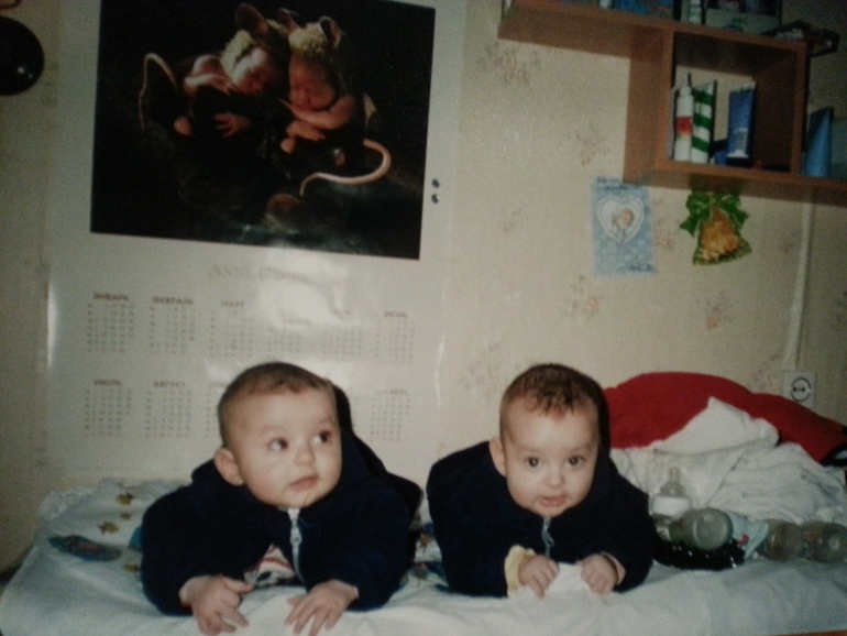 мои мальчишки 10 лет назад