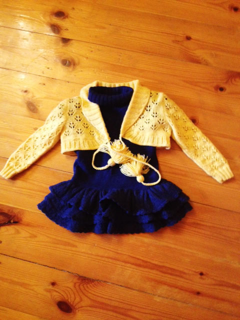 Платья на девочку.