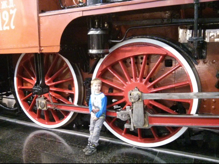 И снова паровозия :)