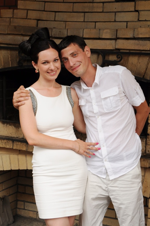 Тоже интересно стало) сколько мужу?