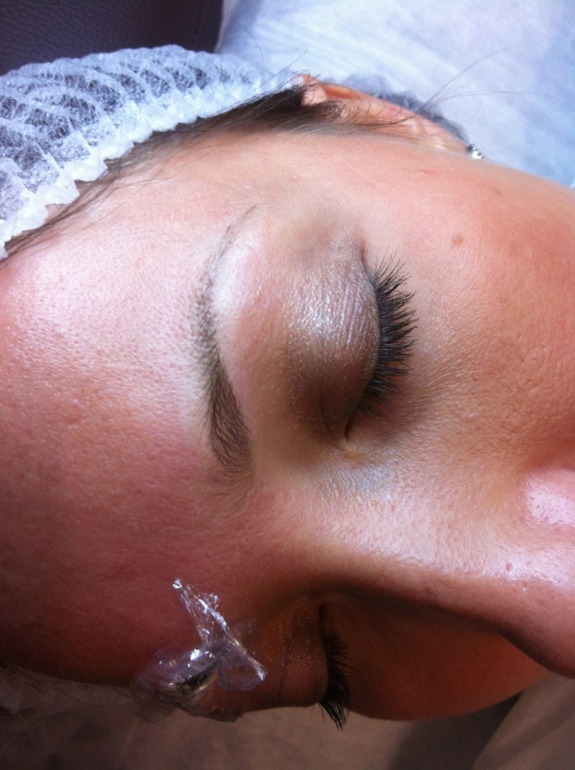 Давненько я тут не появлялась, уж простите...)