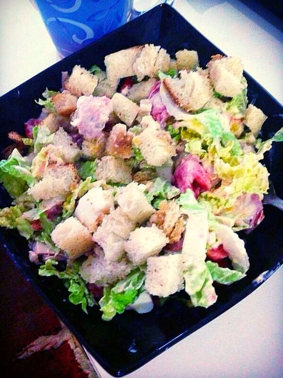 Мой любимый Цезать! На этот раз с заправкой Хайнц!