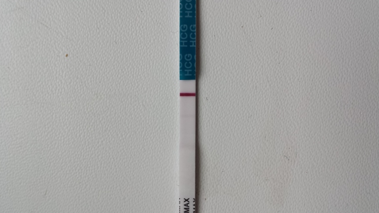 Девочки, миленькие это реагент?Я просто что то в шоке