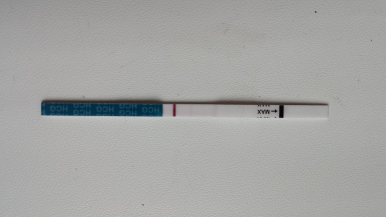 Девочки, миленькие это реагент?Я просто что то в шоке