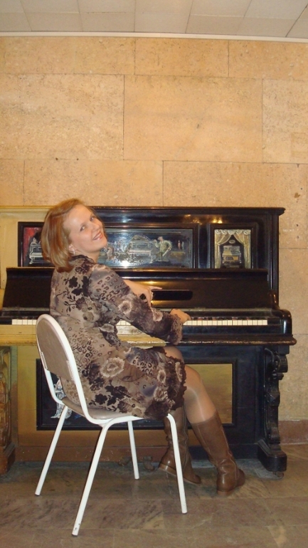 и смех,и слёзы,и любовь...