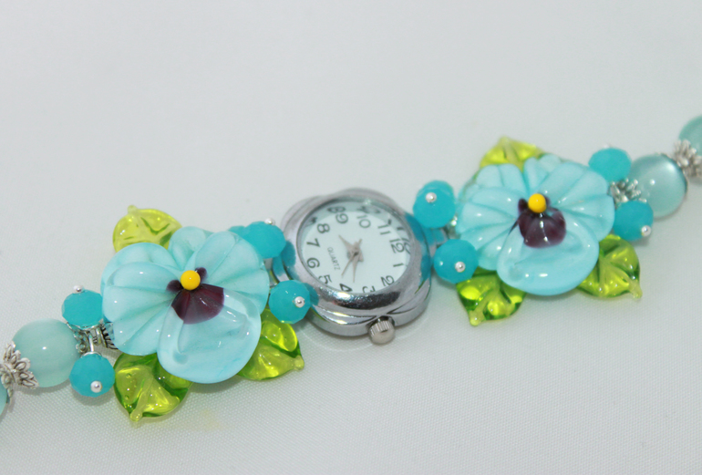 Новые часики