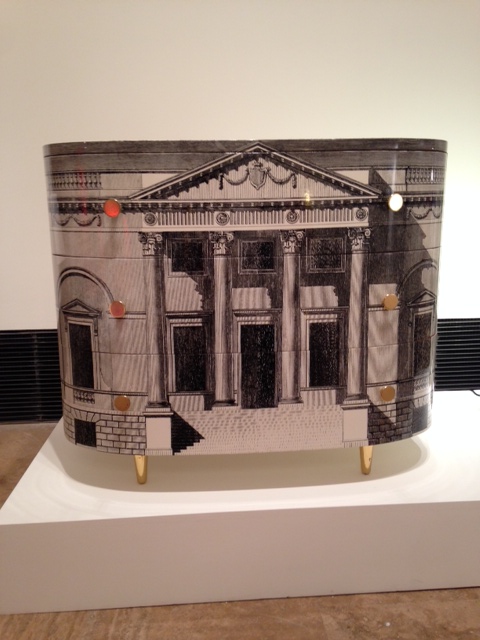 Жизнь в 4 стенах.