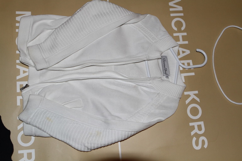 Продам все вещи БУ (оригинал любые проверки)