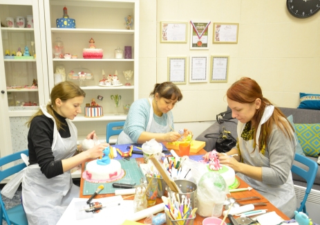 Мастер Классы по декорированию тортов мастикой.