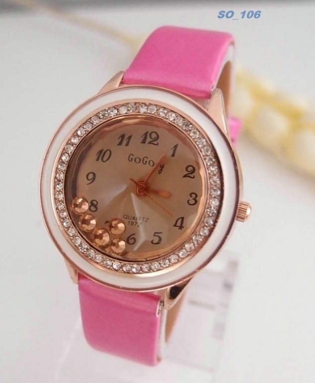 Женские наручные часы.