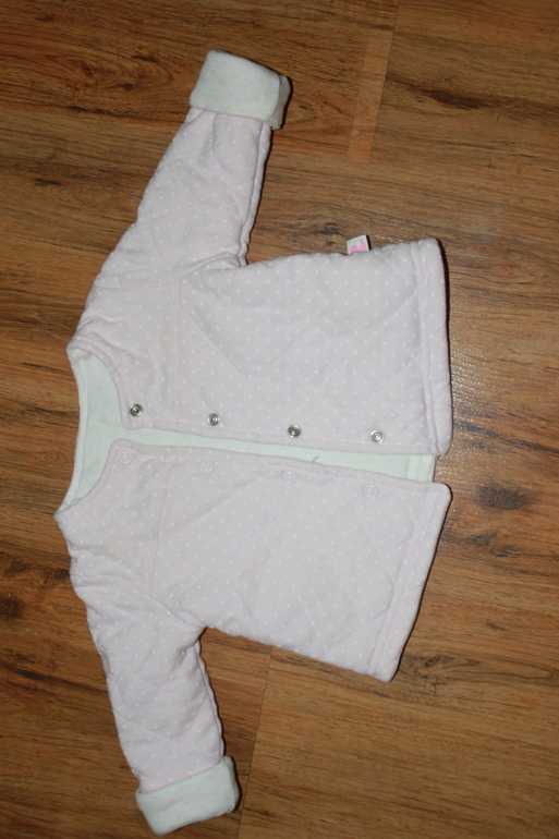 Вещи на девочку от 0-6 мес Очень дешево Новое и б/у