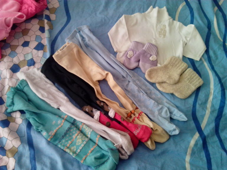 Отдам вещи на девочку.