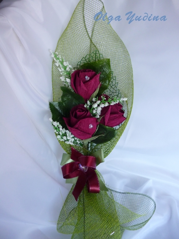 Первая сумочка. первый букет из органзы и прочее,прочее.