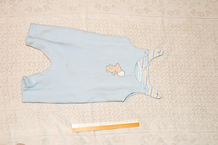 Разобрала детские вещи, всё на продажу. И немного взрослых вещей тоже (в конце списка).