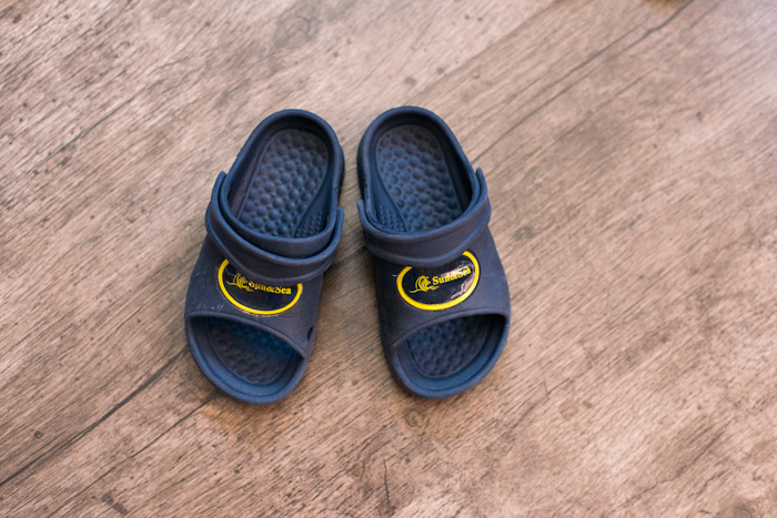 Разобрала детские вещи, всё на продажу. И немного взрослых вещей тоже (в конце списка).