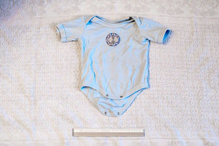 Разобрала детские вещи, всё на продажу. И немного взрослых вещей тоже (в конце списка).