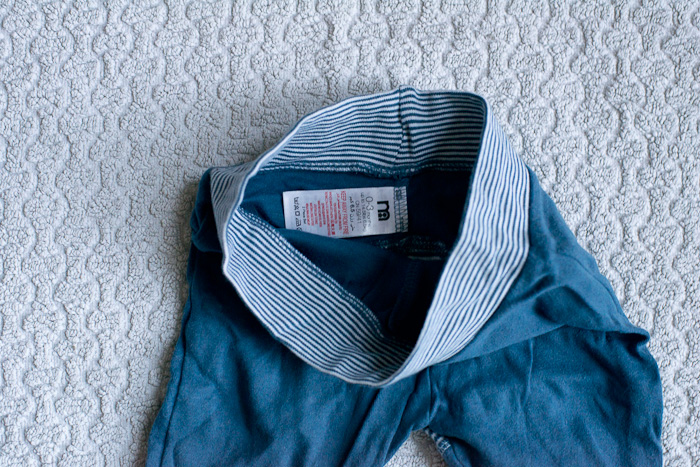 Разобрала детские вещи, всё на продажу. И немного взрослых вещей тоже (в конце списка).