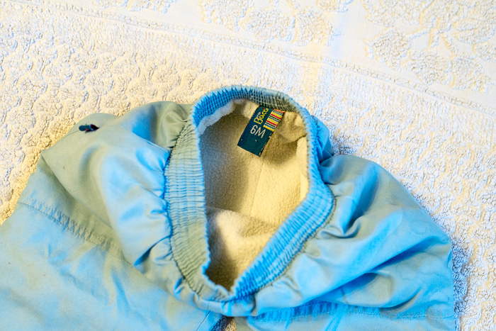 Разобрала детские вещи, всё на продажу. И немного взрослых вещей тоже (в конце списка).