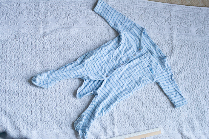 Разобрала детские вещи, всё на продажу. И немного взрослых вещей тоже (в конце списка).