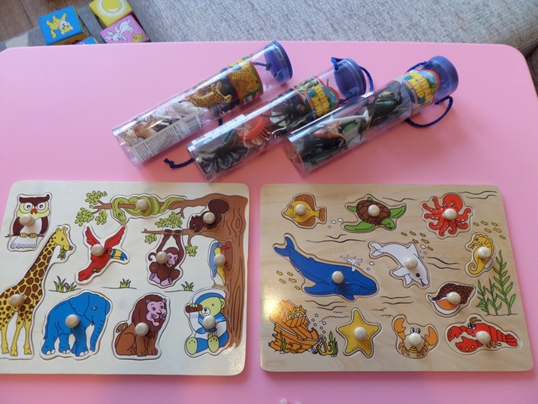 Эмилии 1 год и 5 месяцев.