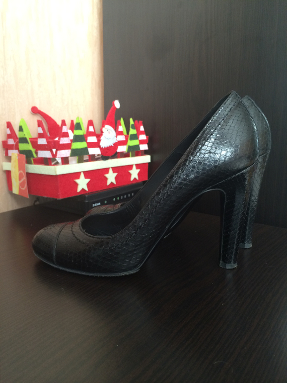 SAINT LAURENT "TRIBUTE TWO", Christian Louboutin, Chanel, оригинал