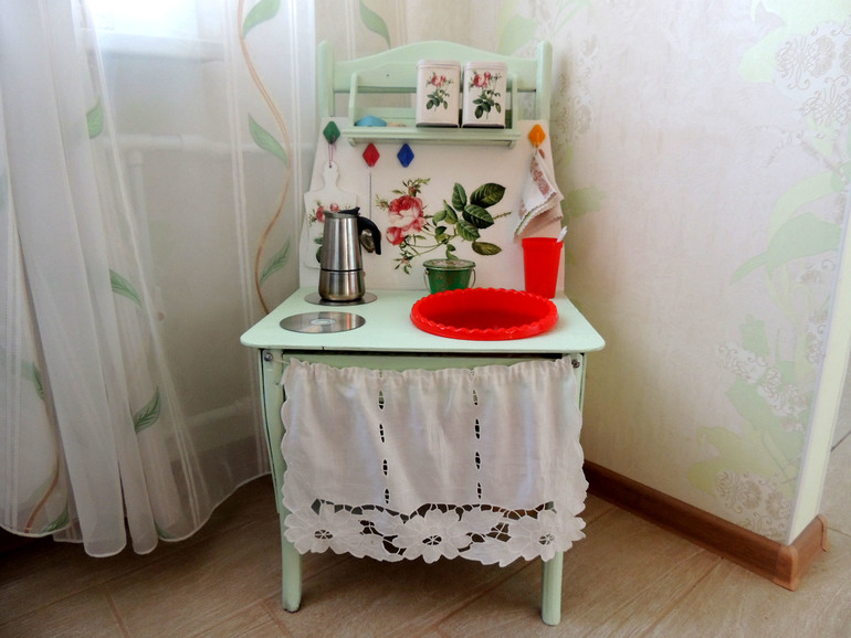 Кухня в стиле шебби или Вторая жизнь старого стула