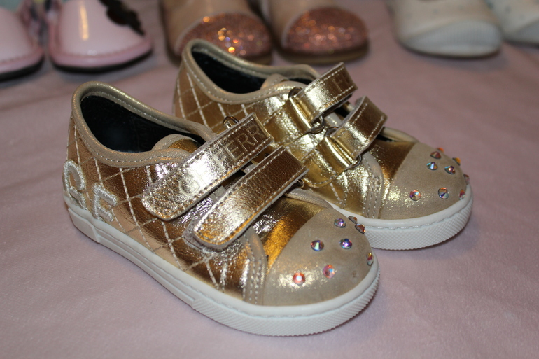 Miss Blumarine, GF, JACK&LILY; ......... размеры 16, 20, 21, 22, 29, 30.