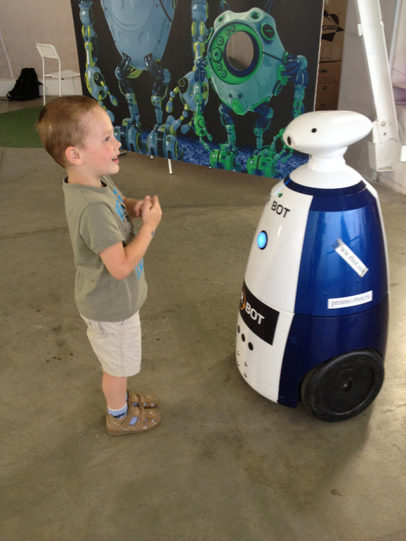 Бал Роботов и мы там были ) !