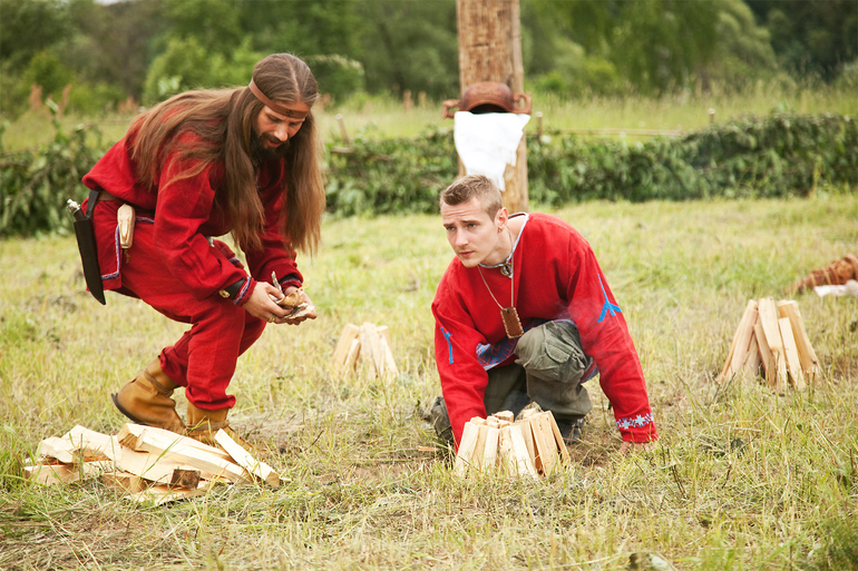 часу в пятом купали команду на воду спускали парус. лагеря в ленинградской области на лето 2023. детский лагерь волна ленинградская область. часу в пятом купали команду.