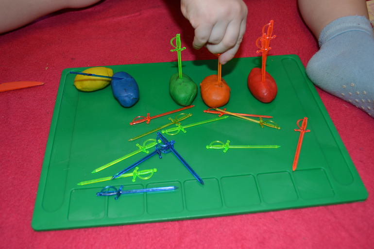 Наши развивающие игры и материал для них