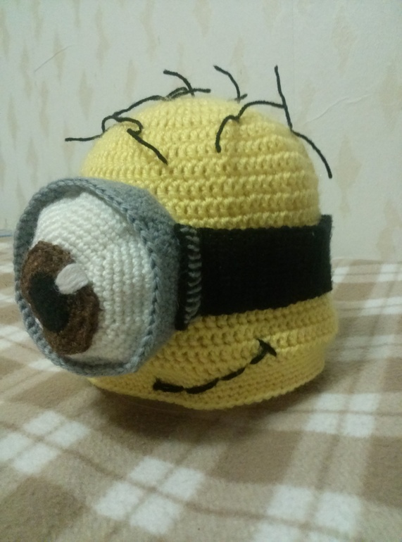 Миньонка=) мой вариант шапки