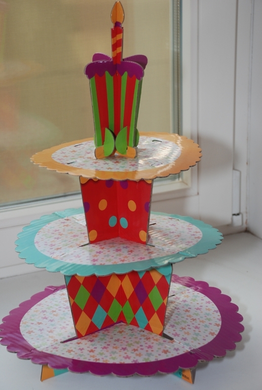 Продам набор для 1го Дня рождения в стиле Винни-Пуха. 700 руб.