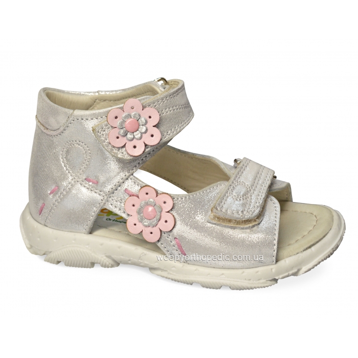 скупились значит на лето Нюшке...