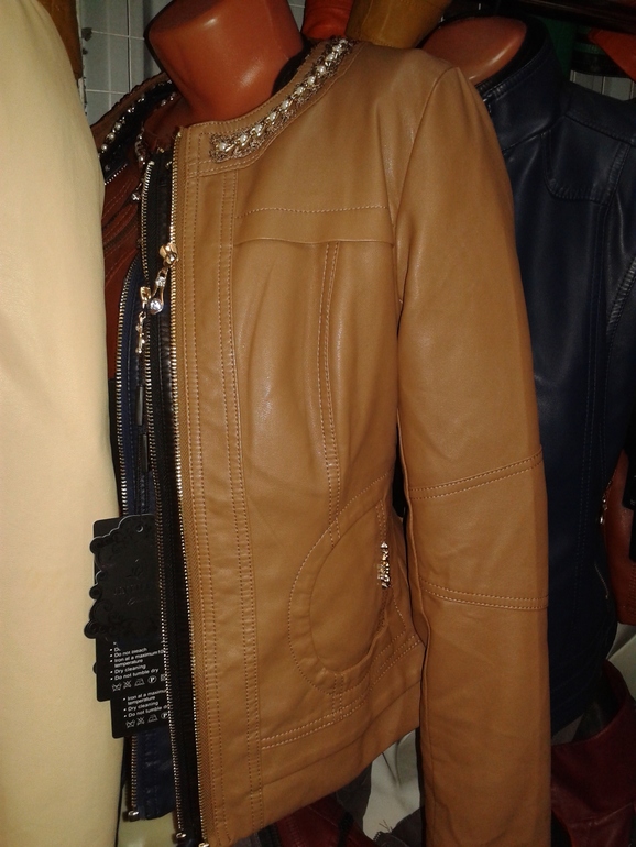 Кожанные  от 1500р!!!!!ПОДАРКИ В МАРТЕ ВСЕМ!ВСЕМ!!!курточки для НАС и наших любимых мужчин!