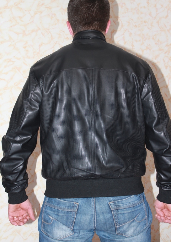 Кожанные  от 1500р!!!!!ПОДАРКИ В МАРТЕ ВСЕМ!ВСЕМ!!!курточки для НАС и наших любимых мужчин!