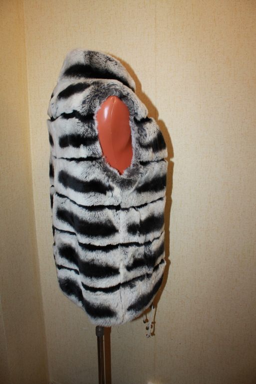 НОвинки ВЕСНА 2014!!!!! меховые жилетки, шубки!!!!