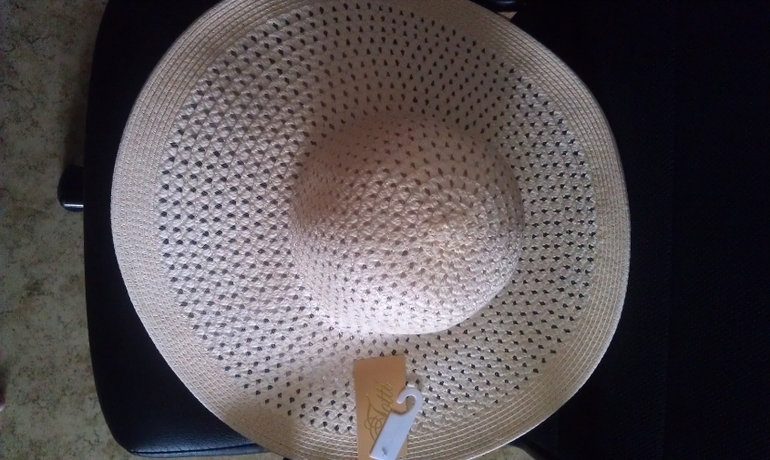 ХВАСТИКИ СУПЕР ГОЛОВНЫХ УБОРОВ ДЛЯ ВСЕЙ СЕМЬИ