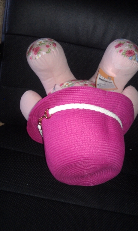 ХВАСТИКИ СУПЕР ГОЛОВНЫХ УБОРОВ ДЛЯ ВСЕЙ СЕМЬИ