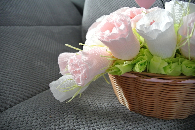 К 8 марта трудилась для знакомых! Делала подарки.