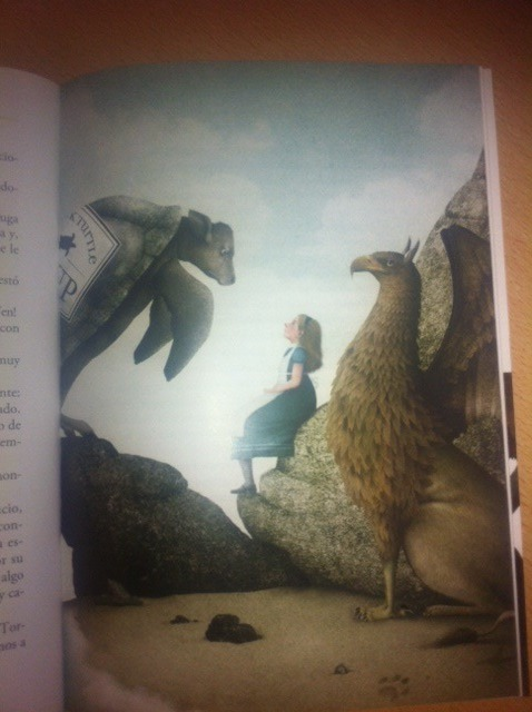 Alicia En El Pais De LAS Maravillas (Spanish Edition)