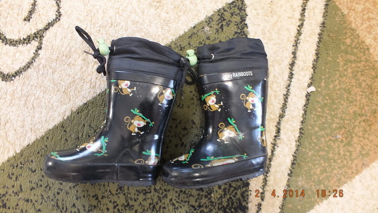 Ботиночки на весну-осень Котофей б/у, резиновые сапоги Jekky Rainboots